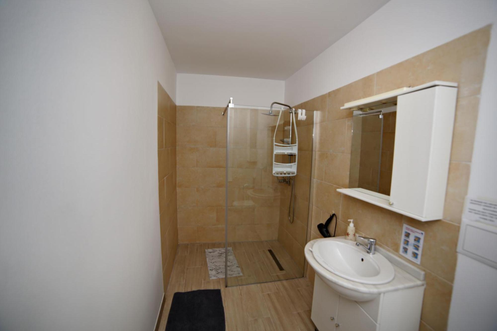 Guesthouse Casa Baciu ซีบิว ภายนอก รูปภาพ