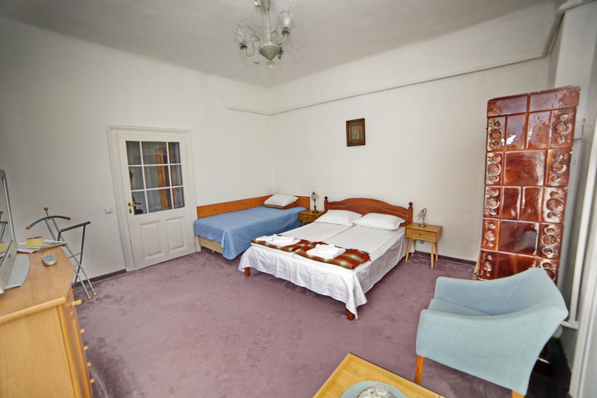 Guesthouse Casa Baciu ซีบิว ภายนอก รูปภาพ